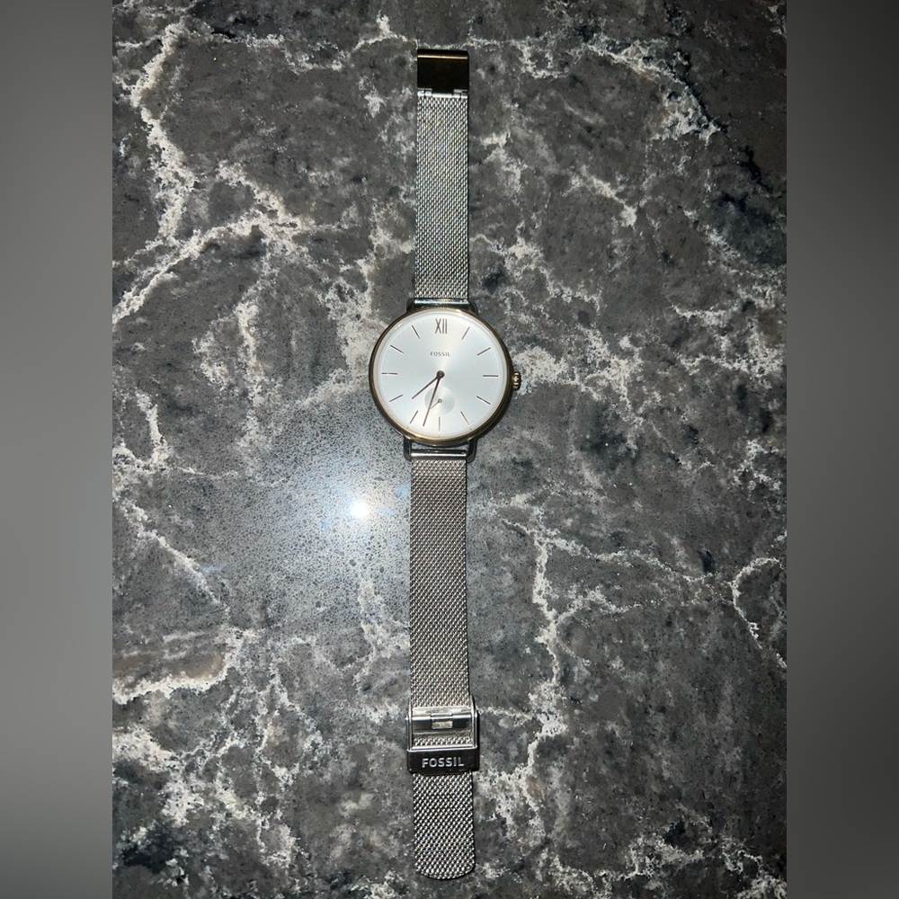Fossil- Women’s Watch, Excellent Used Condition